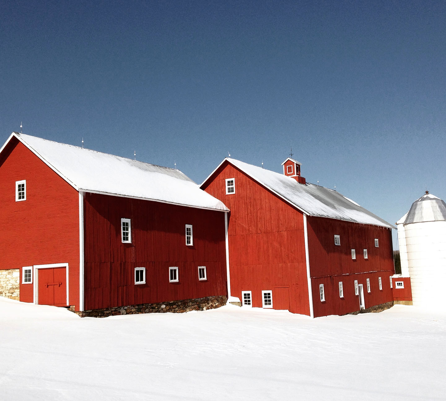 vermont-winter-barns