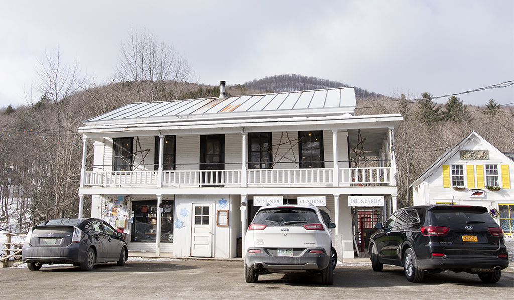 warren store